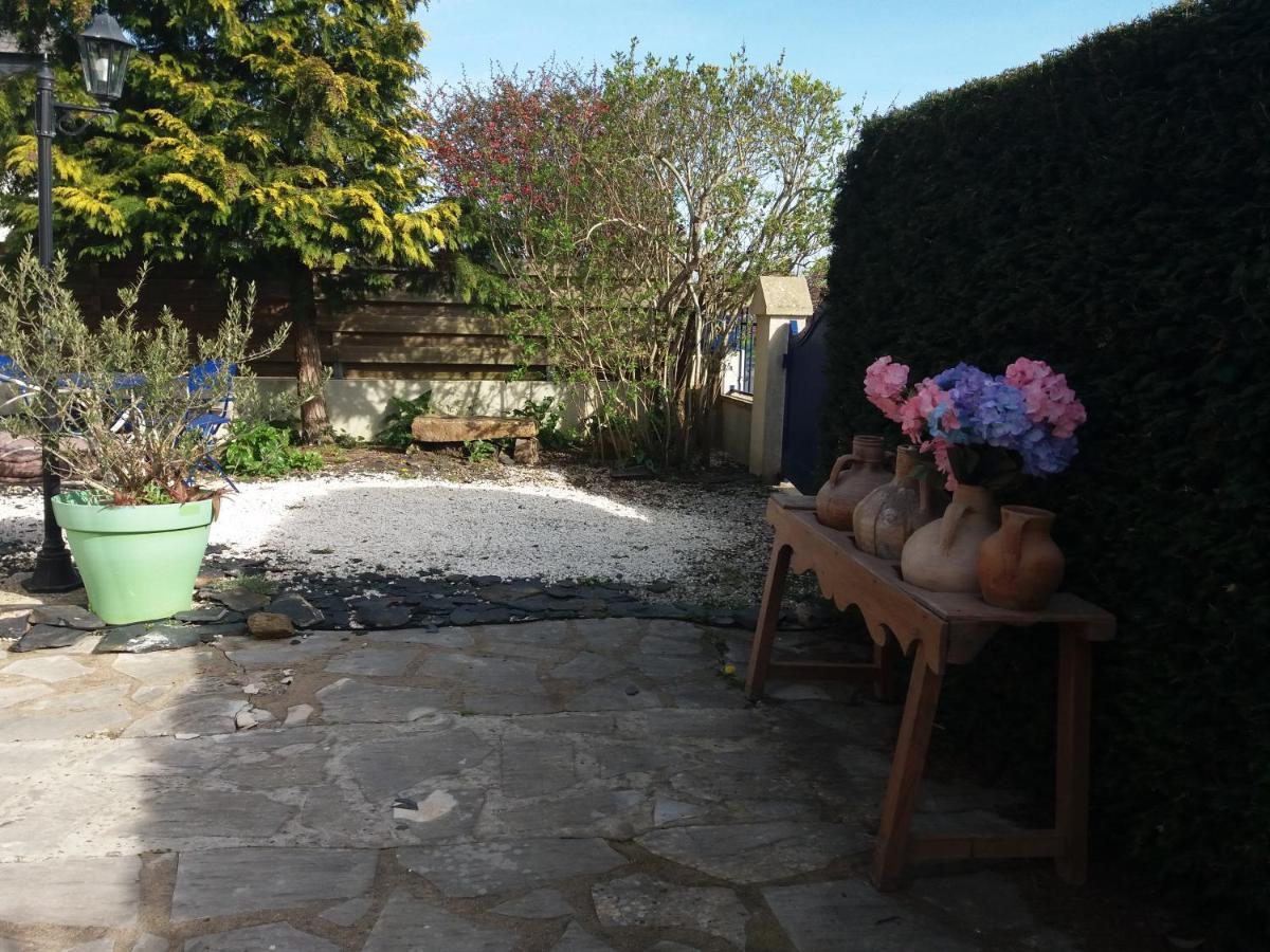 Les Mouettes 1 Gite Ou 4 Chambres D Hote, Jardin ,Bords De Loire La Bohalle ภายนอก รูปภาพ